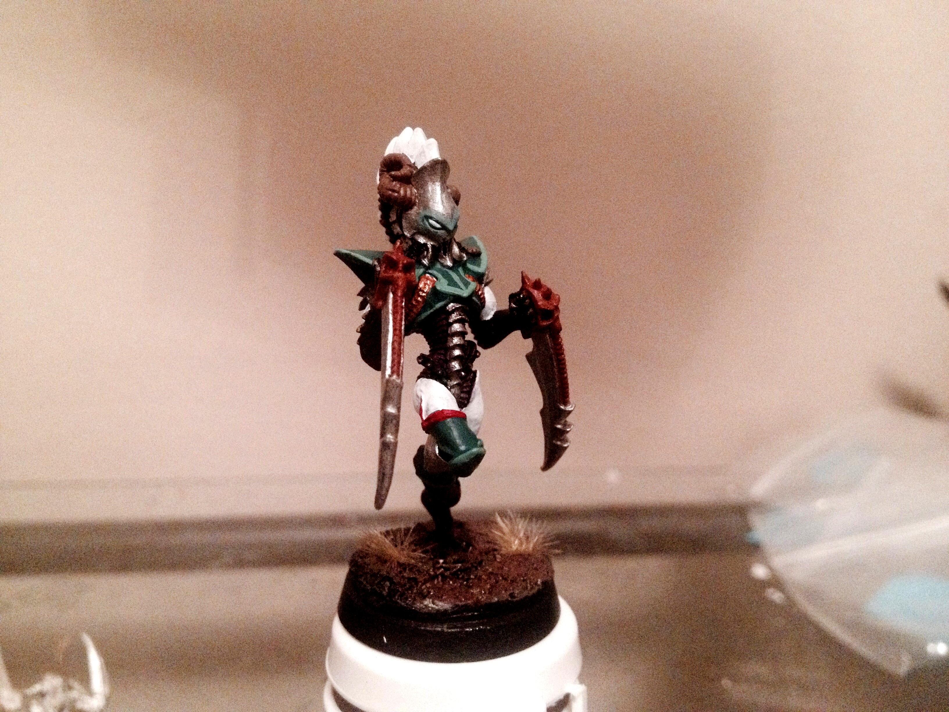 base-dark-eldar-drazhar-modeling-painting-warhammer-40-000